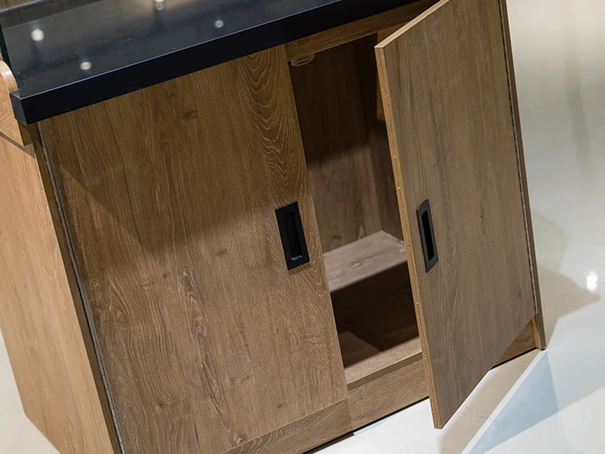 带嵌入式称台的服务台细节 2